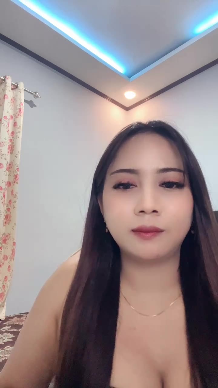 Teh Manis Belahan Dada Terlihat Jelas Besarnya HOT51