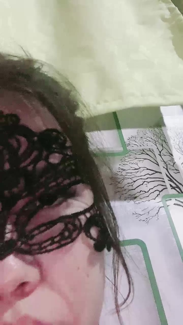 Amoy Lingerie Merah Masih Sempit Crot Dikit ID 21347644 Mango