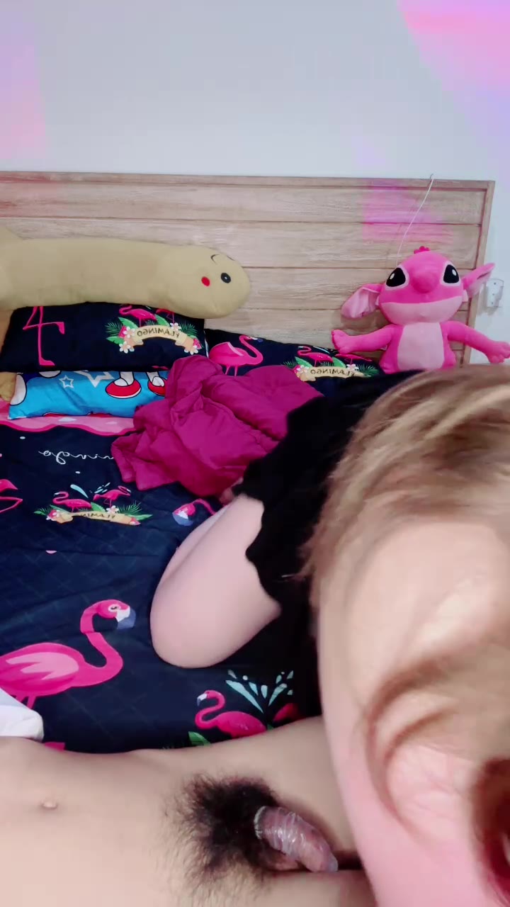 Si Gemoy Tante QiMoyy Pink Sukanya Ngentot Bentaran HOT51